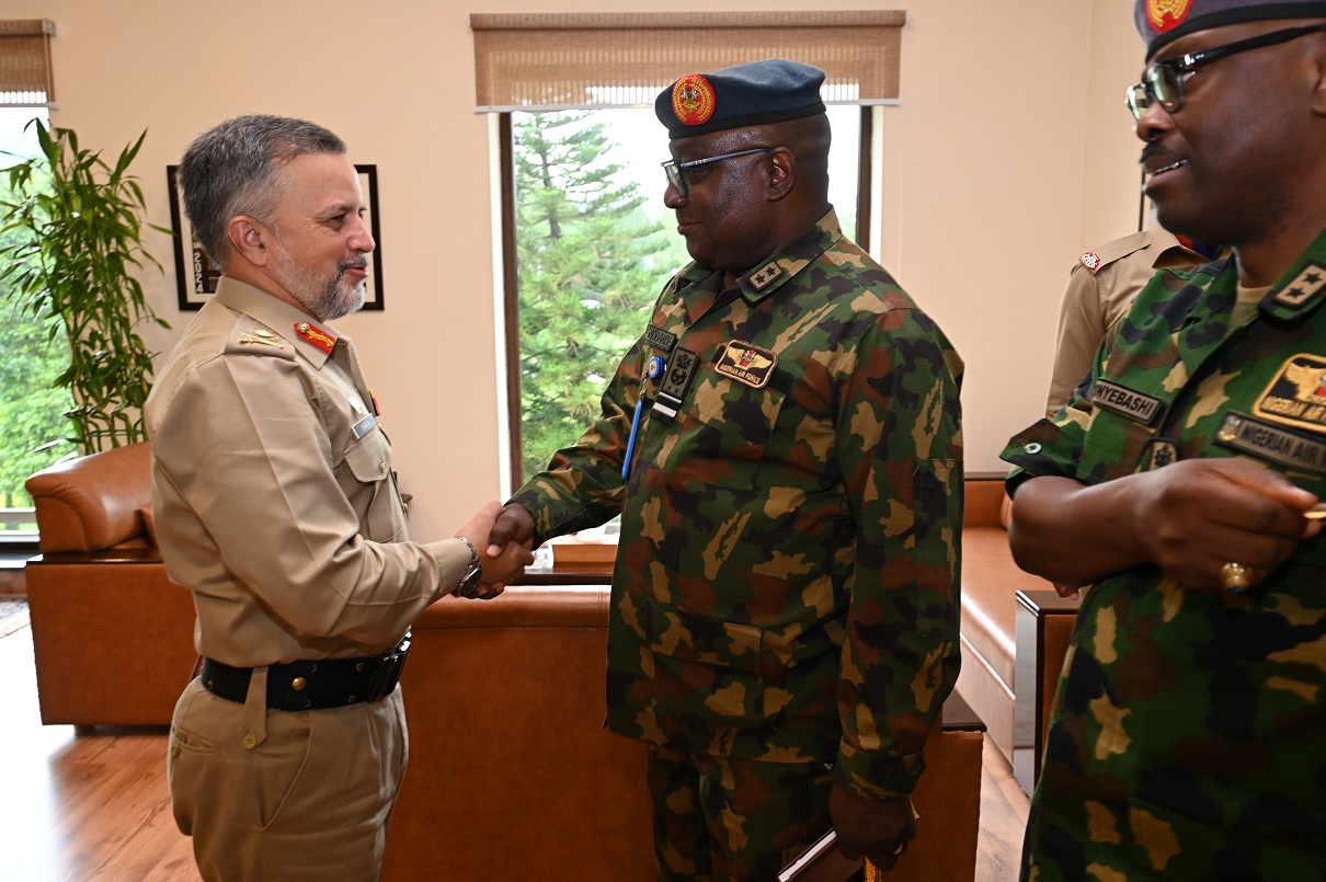 Nigerian Staff visited HIT 